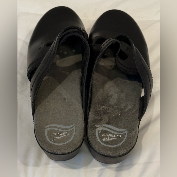 Dansko Black Leather Mule Clogs – EU 42 / US 11–11.5 – Perforated – Excellent - Picture 4 of 7